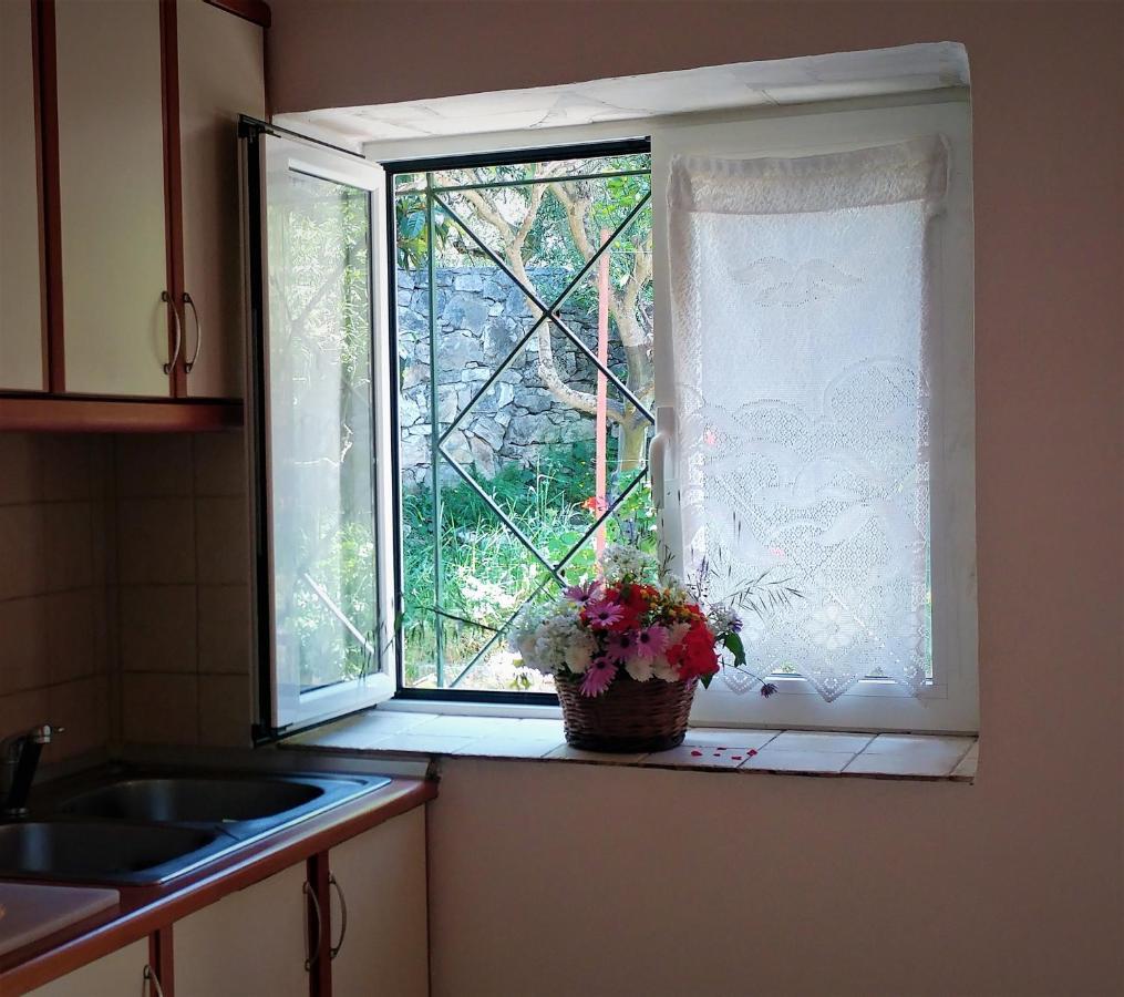 Rania'S Cottage Lákka Zewnętrze zdjęcie